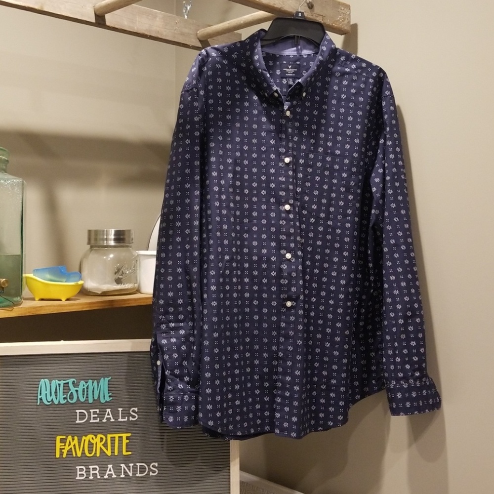 American Eagle Top